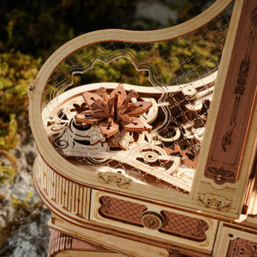 Tiny Player Piano - Collectible